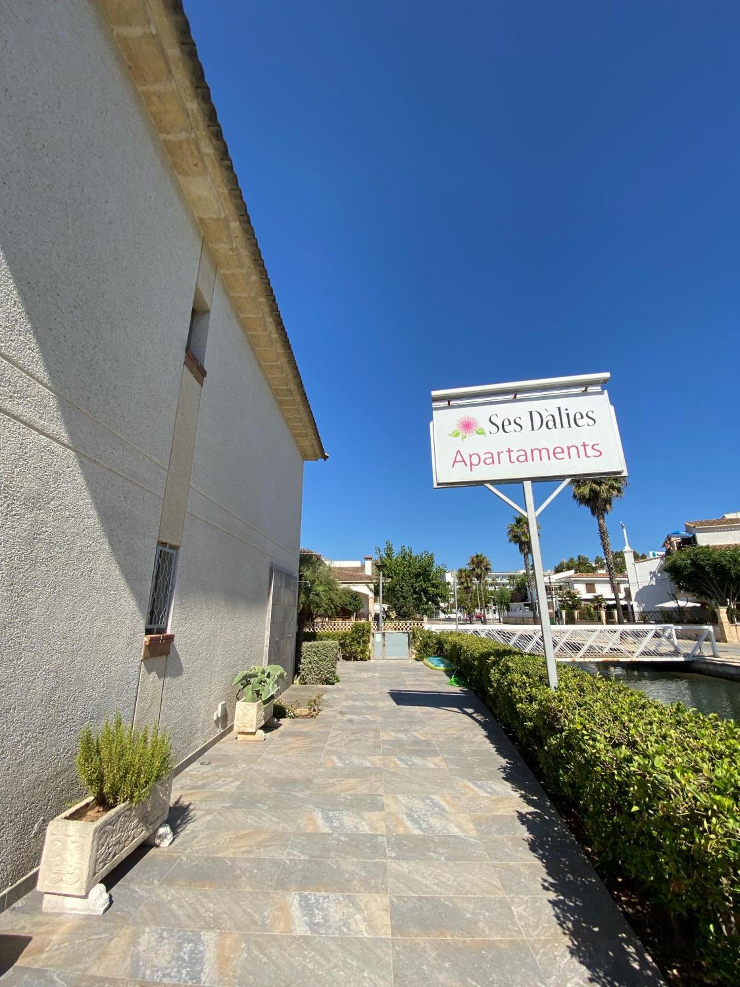 Apartaments Ses Dalies Puerto de Alcúdia Exterior foto